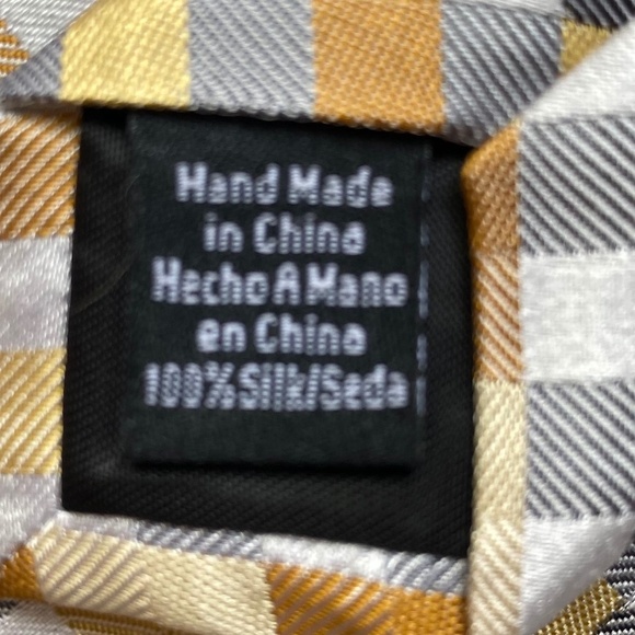 CROFT & BARROW Men's Tie Silk Office Lined Yellow Gray Pattern - Picture 4 of 5